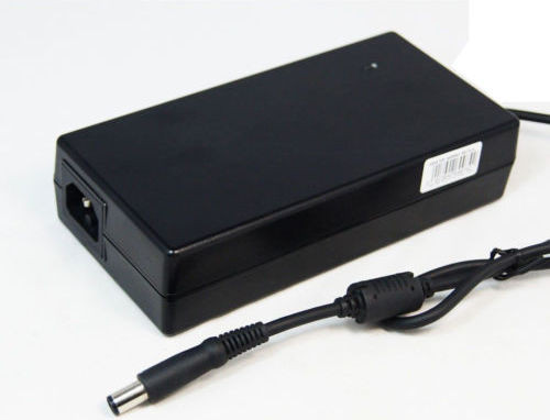 HP TPC-AA50 19.5V 9.23A 180W Netzteil